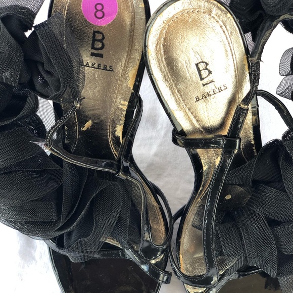 Bakers Rory Black Ruffle Pumps - Picture 4 of 9